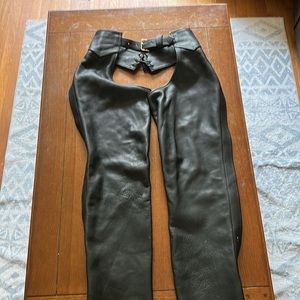 Men’s Fox Creek Black Genuine Leather Chaps M/L